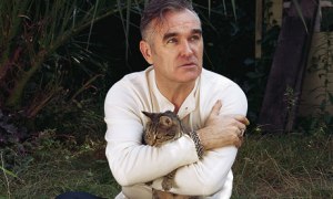 Morrissey-with-cat-007